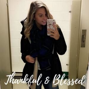 Meet your Posher, Elizabeth